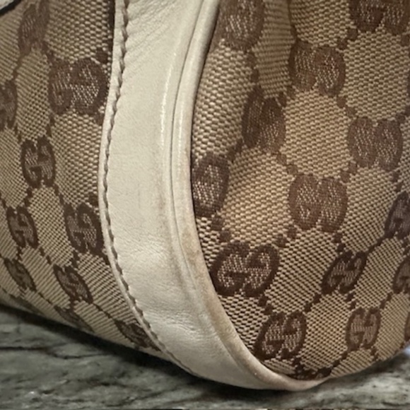 Adorable Vintage Small Flower Gucci Double Handle Bag! - Picture 15 of 16